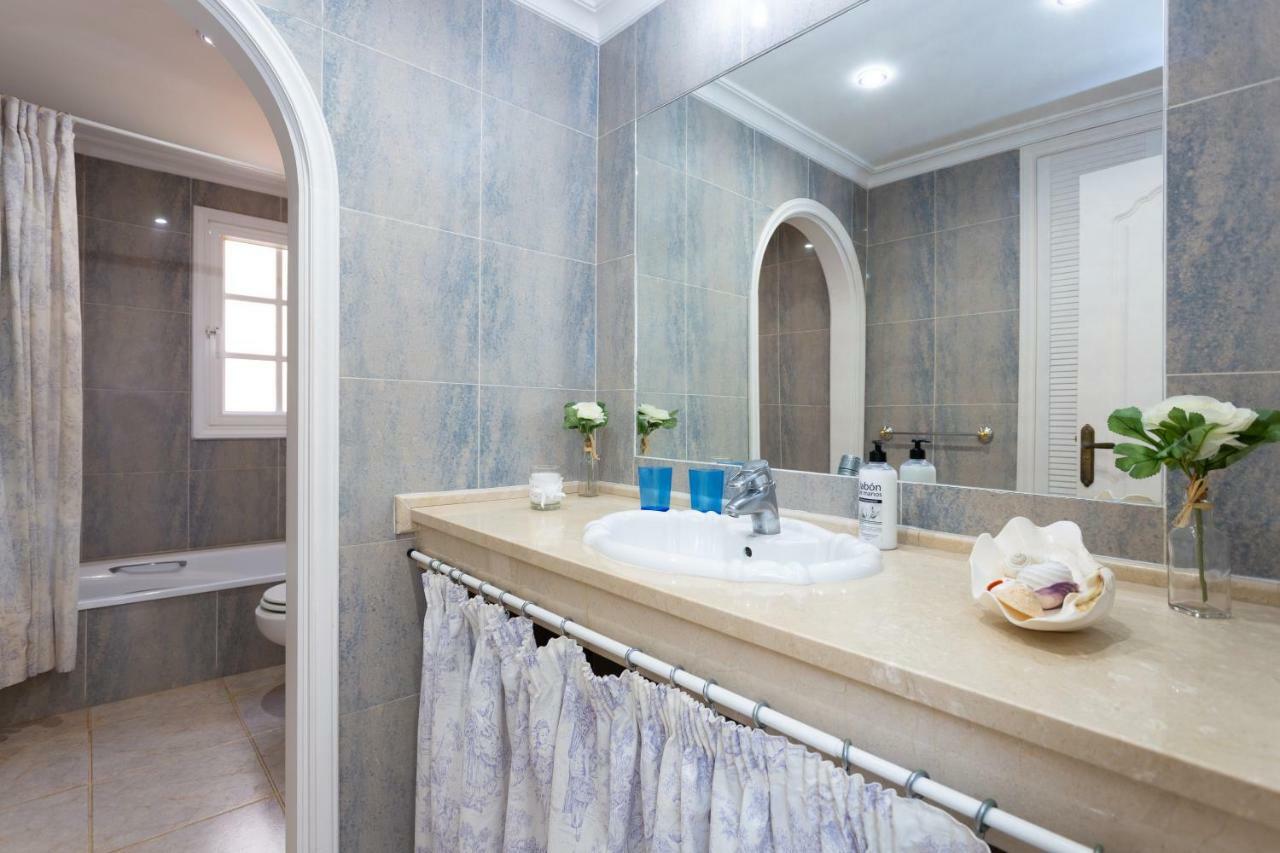 Vivatenerife - Villa With Pool, Jacuzzi And Sea View Chayofa 외부 사진