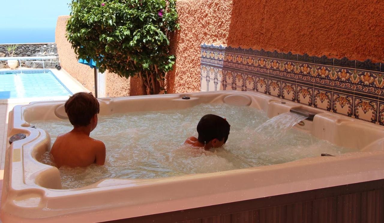 Vivatenerife - Villa With Pool, Jacuzzi And Sea View Chayofa 외부 사진
